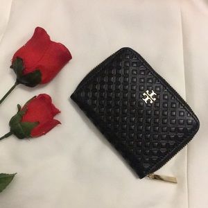 NWT Tory Burch black wallet with zipper